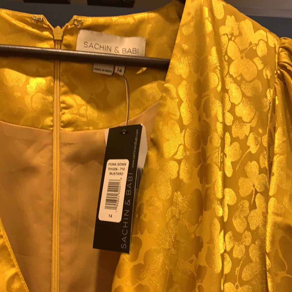 Fiona gown mustard size 14 black tie wedding - Picture 4 of 7